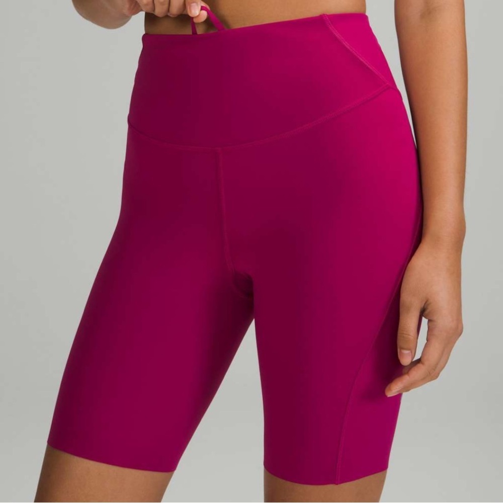 Lululemon‎ Base Pace High-Rise Short 8" in Wild Berry Women’s Size 4 EUC - Picture 4 of 9